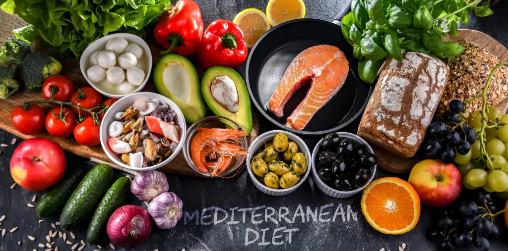 Food-products-representing-the-Mediterranean-diet-which-may-improve-overall-health-status