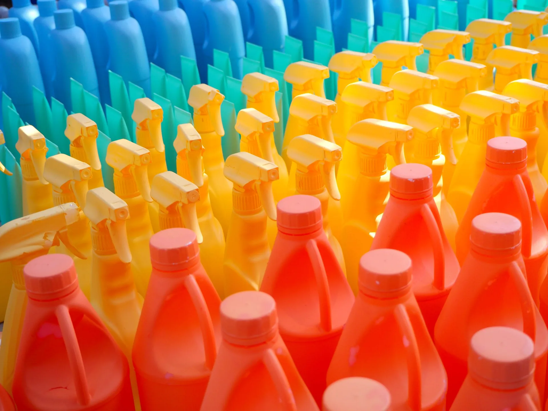 plastic-bottle-many-type-polymer-end
