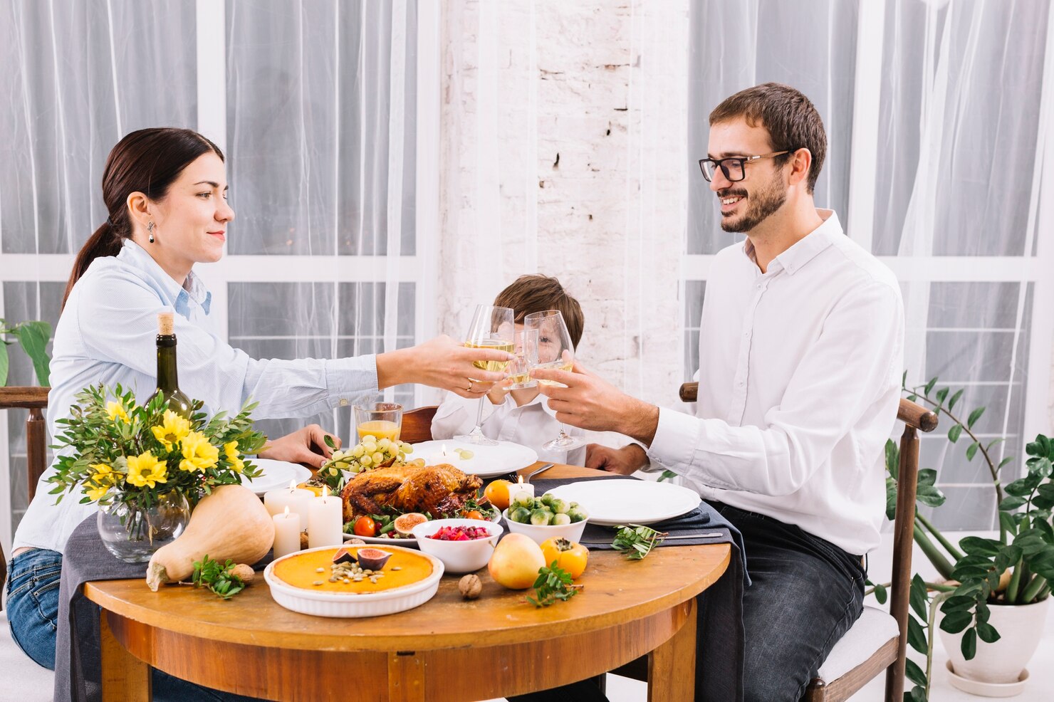 The Secret to Happier Families? It Starts at the Dinner Table!