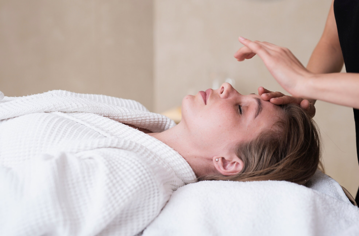 Hot vs. Cold Therapy: Harnessing Thermal Stress for Metabolic and Mental Resilience